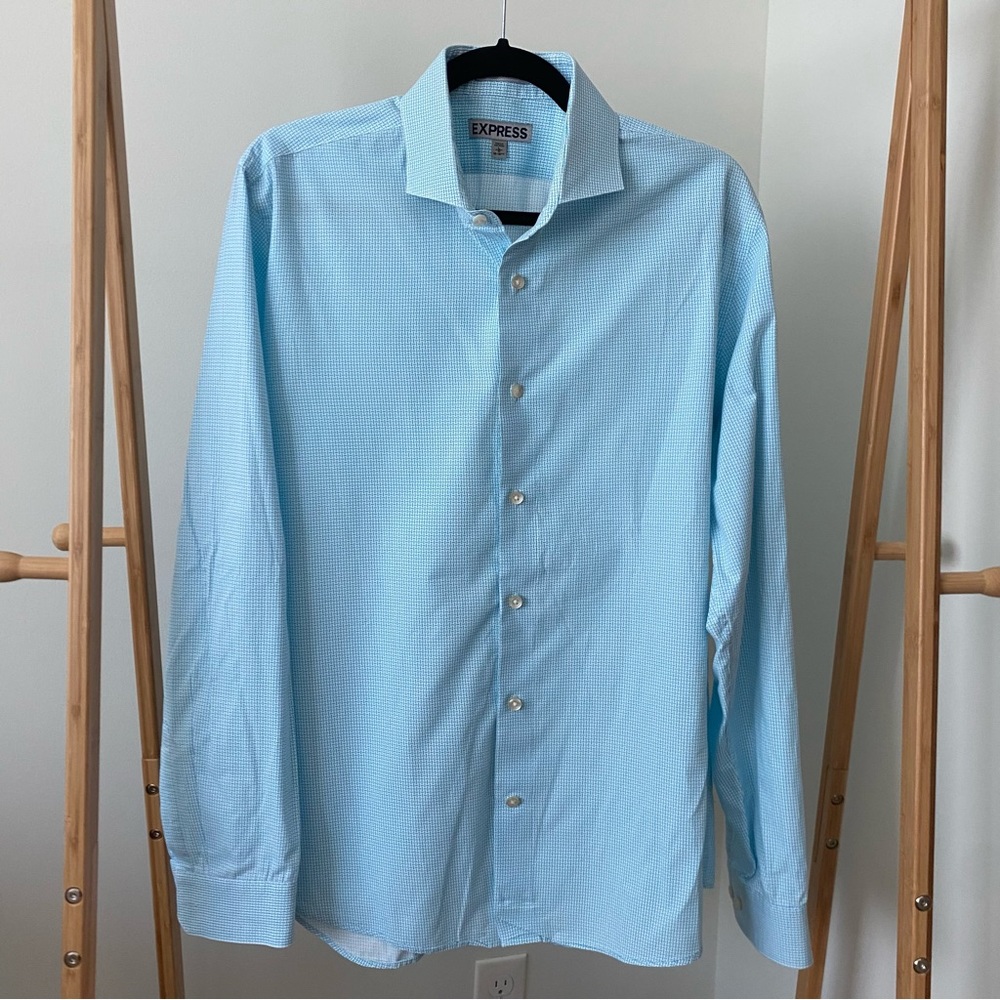 Men’s Express Fitted Blue White Button Down size L